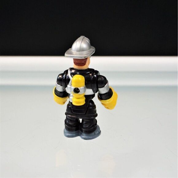 Rescue Heroes Mattel Fisher Price Toy 2005 Fireman Figure - Picture 3 of 7